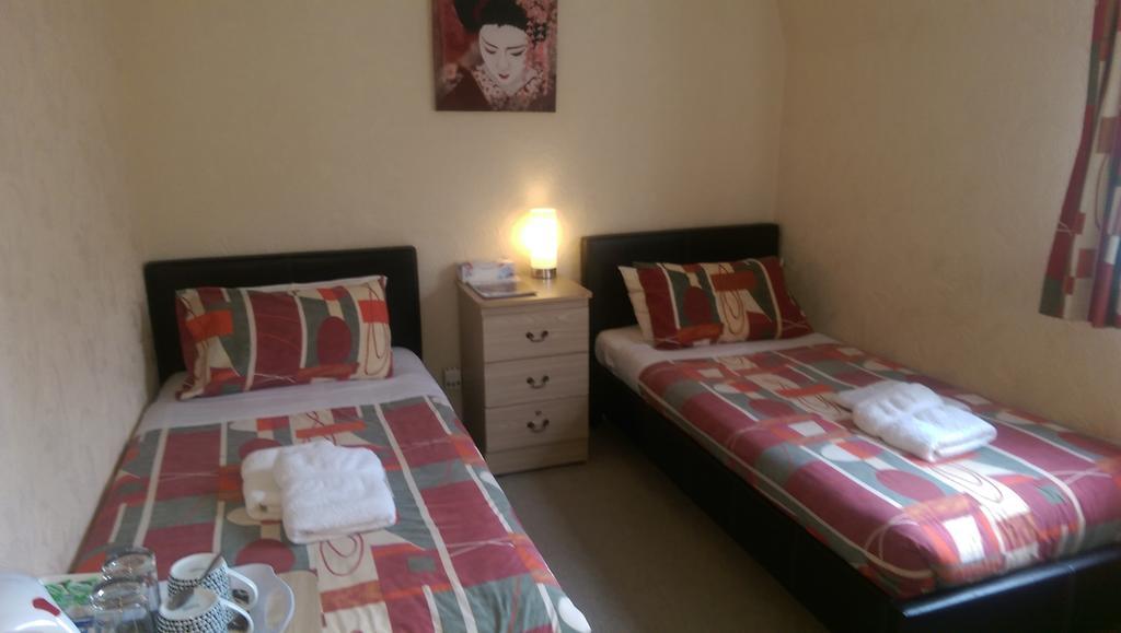 אברדין Alba Guest House מראה חיצוני תמונה